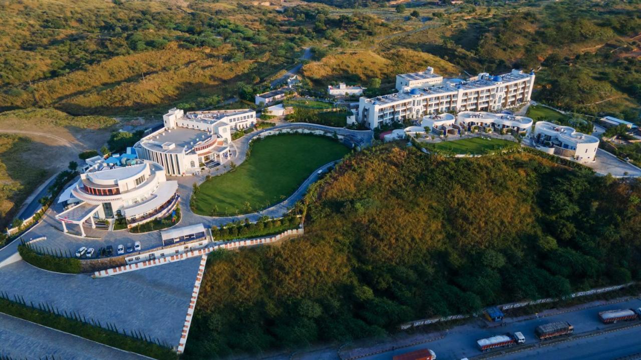 Ramee Royal Resorts & Spa - Udaipur Exterior photo